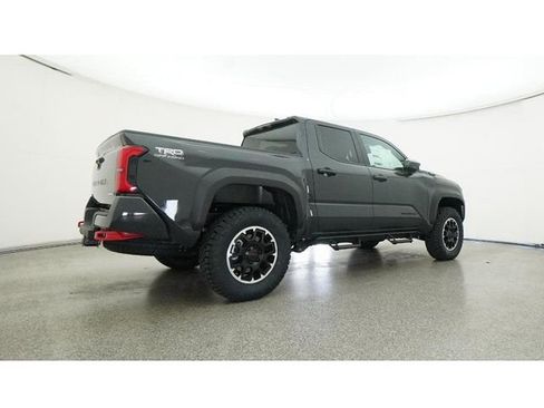 New 2026 Toyota Tacoma TRD Off-Road AWD/4WD image 17