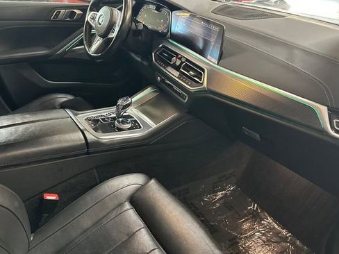 Used 2020 BMW X6 M50i w/ Executive Package image 19