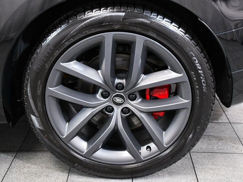Used 2025 Land Rover Range Rover Sport Autobiography AWD/4WD image 7