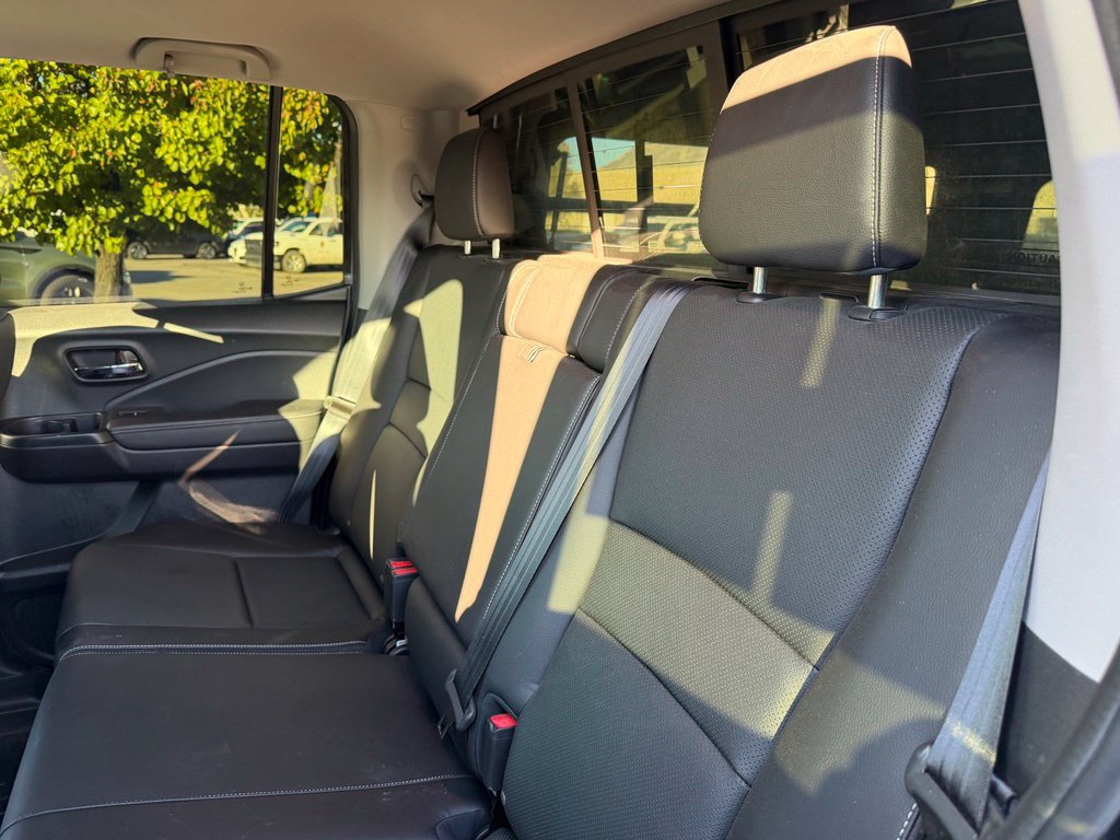 Used 2023 Honda Ridgeline RTL-E image 18