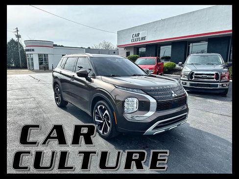 Used 2022 Mitsubishi Outlander SEL AWD/4WD image 1