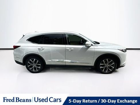 Used 2023 Acura MDX SH-AWD w/ Technology Package image 11