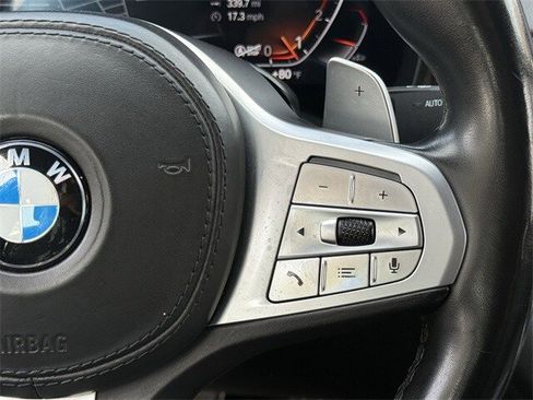 Used 2022 BMW 750i xDrive w/ M Sport Package image 16
