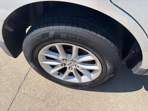 Used 2013 Ford Edge Limited AWD/4WD image 10