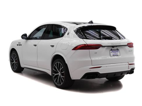 New 2026 Maserati Grecale Modena AWD/4WD image 4
