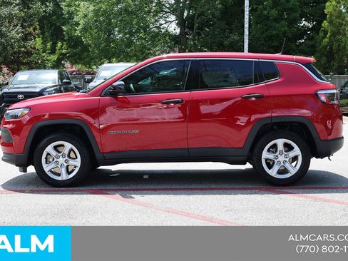 Used 2024 Jeep Compass Sport AWD/4WD image 9