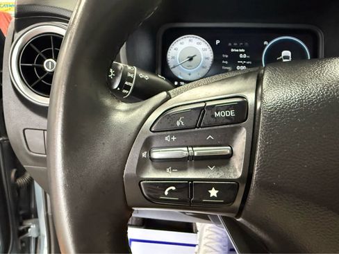 Used 2022 Hyundai Kona Limited w/ Cargo Package AWD/4WD image 16