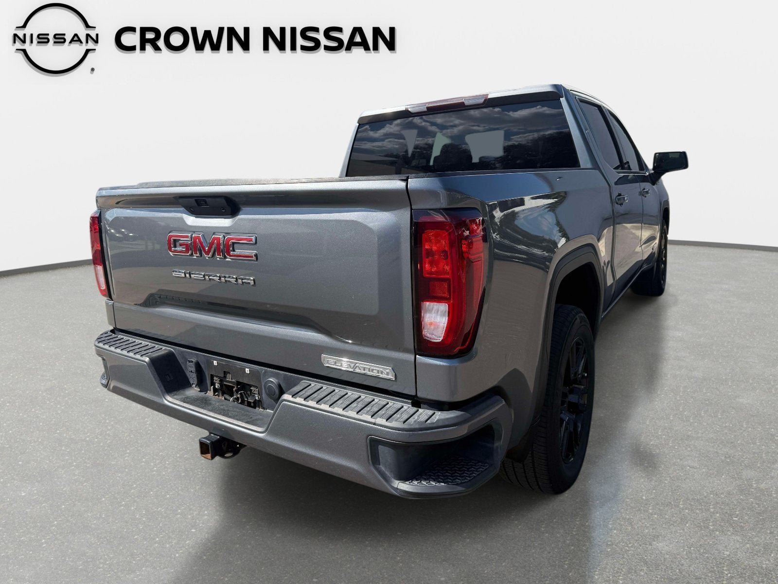 Used 2021 GMC Sierra 1500 Elevation RWD image 7