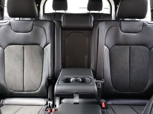 New 2026 Jeep Grand Cherokee L 4WD image 41