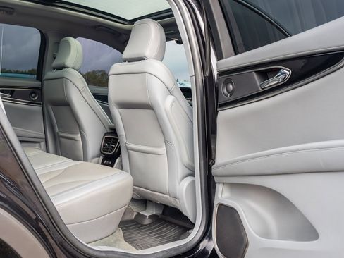 Used 2021 Lincoln Nautilus Reserve w/ Monochromatic Package image 13