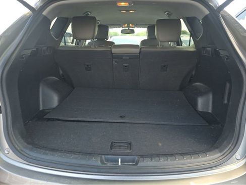 Used 2017 Hyundai Santa Fe Sport FWD image 16