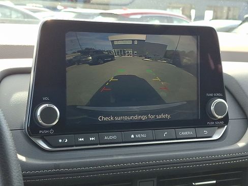 Certified 2023 Nissan Rogue SV image 21