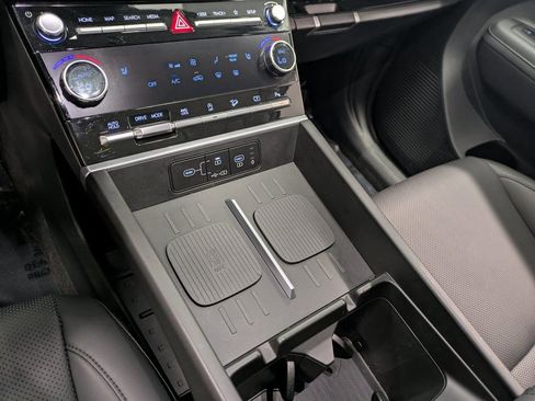 Used 2024 Hyundai Santa Fe XRT image 13