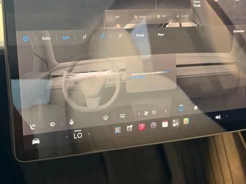 Used 2022 Tesla Model Y Performance AWD/4WD image 21