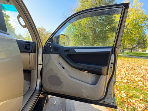 Used 2009 Toyota 4Runner Sport image 18