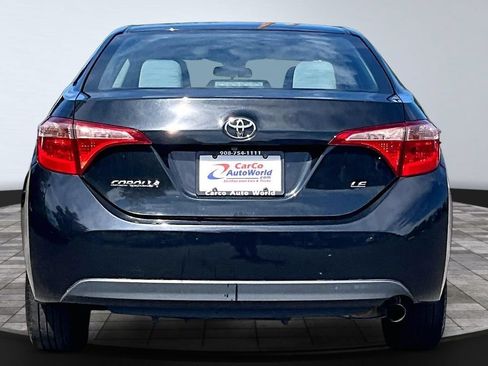 Used 2017 Toyota Corolla LE w/ Carpet Mat Package (TMS) FWD image 6