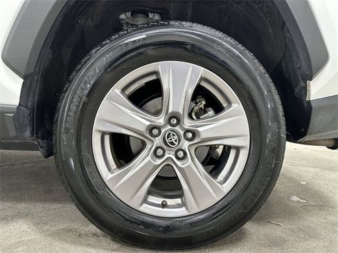Used 2024 Toyota RAV4 XLE image 14