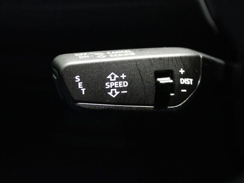 Used 2025 Audi Q6 e-tron Premium Plus w/ Premium Plus image 22