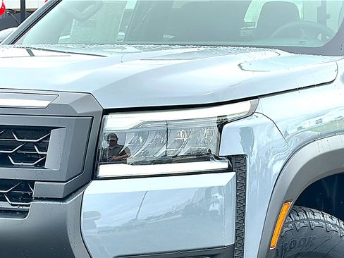 New 2026 Nissan Frontier Pro-X w/ Pro Premium Package RWD image 4