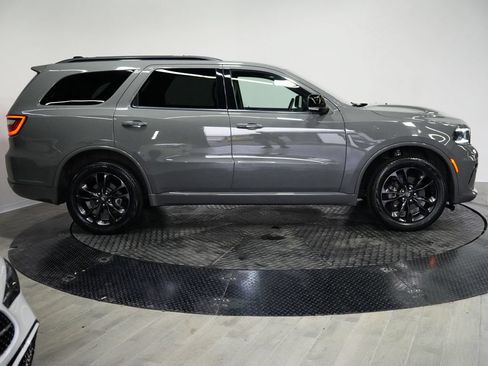 Used 2023 Dodge Durango GT AWD/4WD image 5