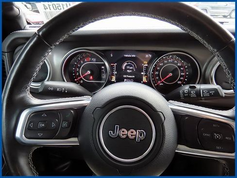 Certified 2022 Jeep Wrangler Unlimited Rubicon w/ LED Lighting Group image 15