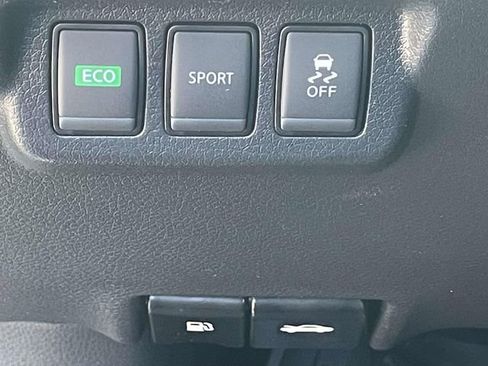 Used 2018 Nissan Sentra SV FWD image 20