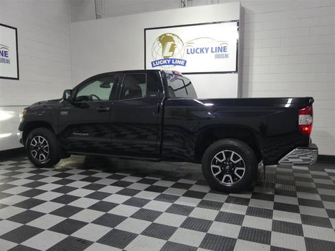 Used 2018 Toyota Tundra SR5 w/ TRD Off Road Package AWD/4WD image 7