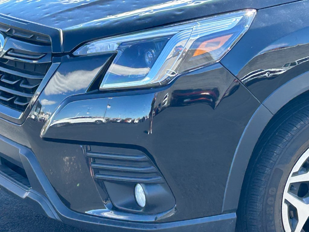 Used 2022 Subaru Forester Premium w/ Popular Package #1 AWD/4WD image 11