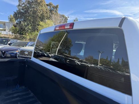 Used 2015 RAM 1500 Tradesman w/ Popular Equipment Group image 9