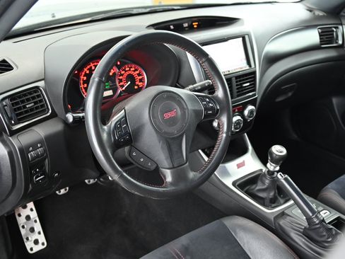 Used 2011 Subaru Impreza WRX STI image 21