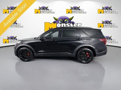 Used 2024 Ford Explorer ST w/ Technology Package AWD/4WD image 8