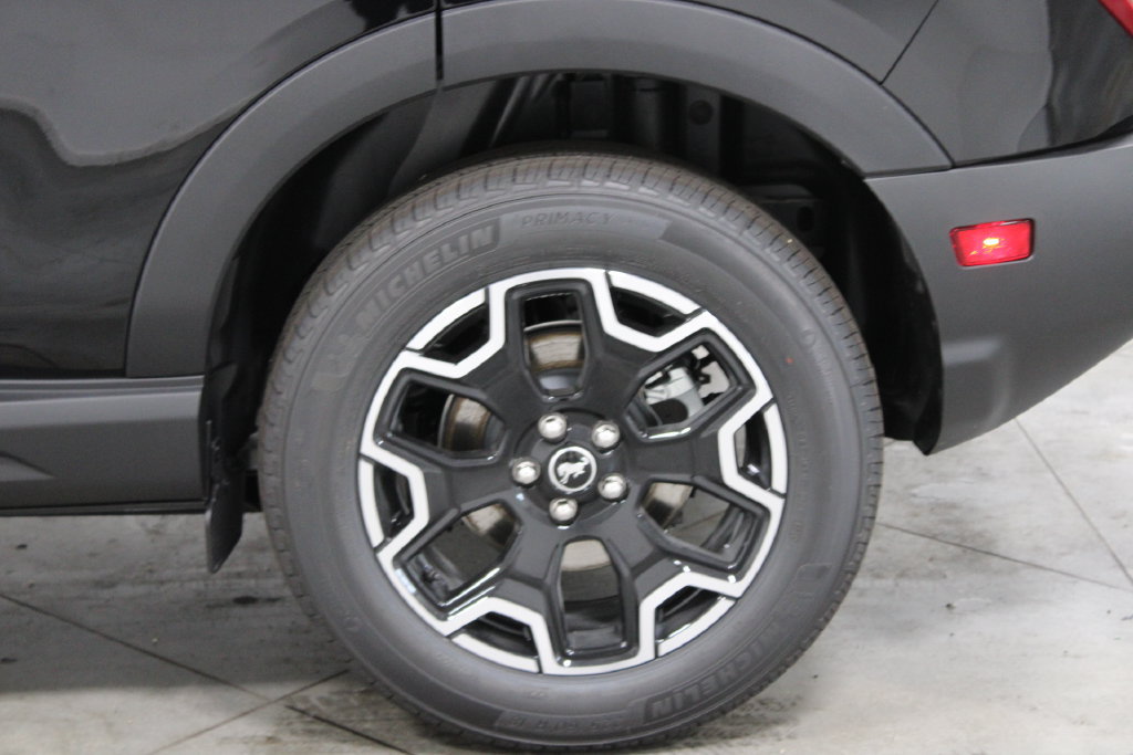 New 2026 Ford Bronco Sport Outer Banks AWD/4WD image 15