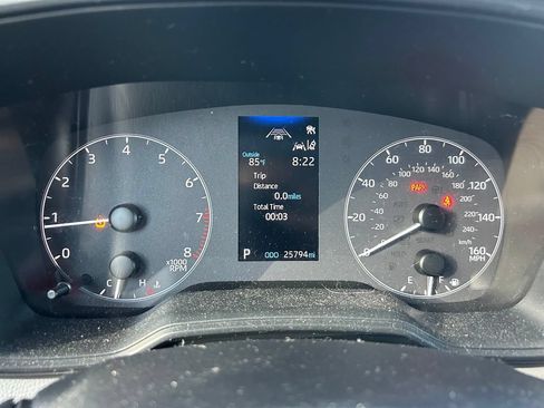 Used 2023 Toyota Corolla Cross L FWD image 23