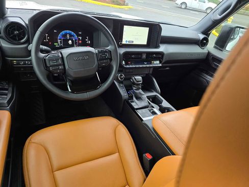 Used 2025 Toyota Land Cruiser 1958 image 27