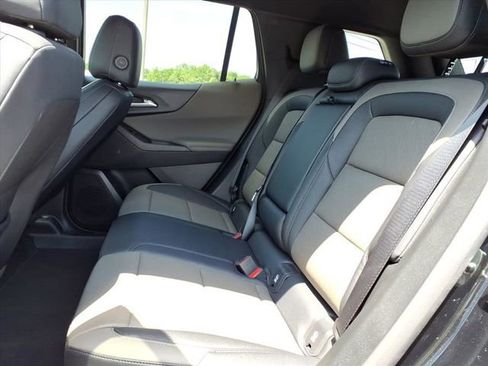 New 2026 Chevrolet Equinox LT AWD/4WD image 6