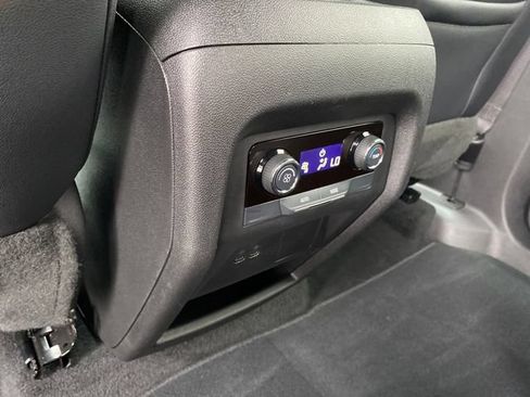 Certified 2026 Chevrolet Traverse LT AWD/4WD image 19