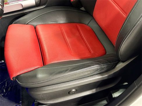 Certified 2022 Mercedes-Benz GLB 35 AMG 4MATIC image 20