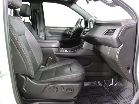 Used 2022 Chevrolet Tahoe RST w/ Luxury Package AWD/4WD image 21