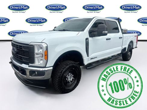 Used 2023 Ford F250 XL w/ FX4 Off-Road Package image 3