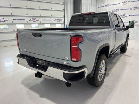 New 2026 Chevrolet Silverado 2500 LTZ w/ LTZ Premium Package AWD/4WD image 11