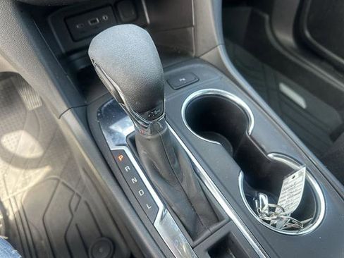 Used 2024 Chevrolet Equinox LT w/ LPO, Floor Liner Package image 42