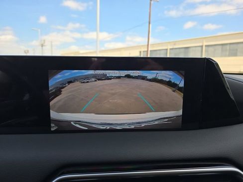 New 2026 Nissan Armada SV image 9