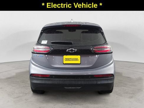 Certified 2023 Chevrolet Bolt LT FWD image 6