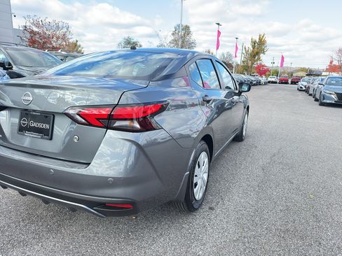 New 2025 Nissan Versa S image 5