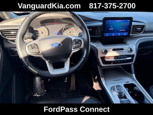 Used 2023 Ford Explorer XLT w/ Equipment Group 202A image 16
