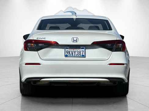 Used 2024 Honda Civic EX image 4