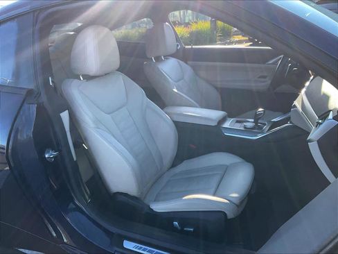 Used 2022 BMW 440i xDrive Coupe w/ Premium Package image 10