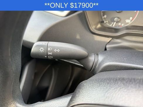 Used 2024 Toyota Corolla LE image 30