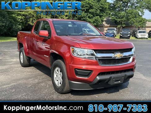 Used 2016 Chevrolet Colorado W/T w/ WT Convenience Package AWD/4WD image 1