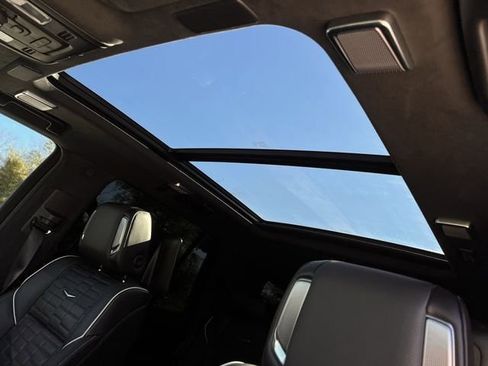 Certified 2024 Cadillac Escalade V w/ Heavy-Duty Trailer Package image 25